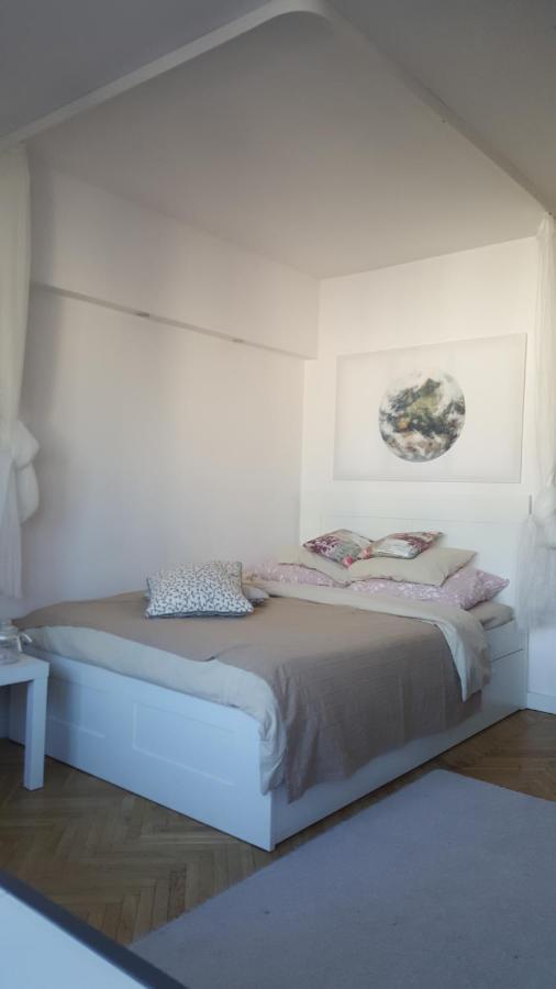 Apartament Chmielna Varsavia Esterno foto