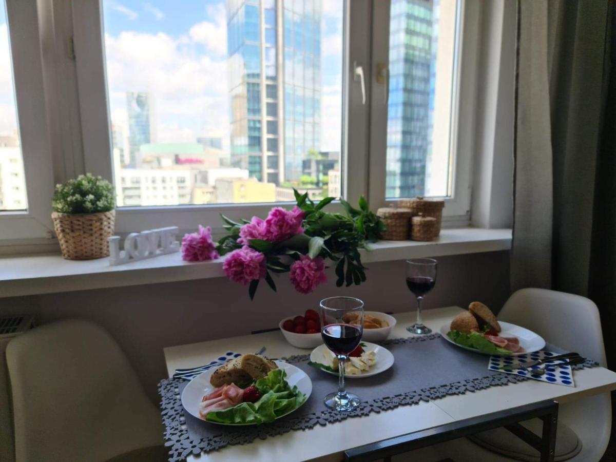 Apartament Chmielna Varsavia Esterno foto
